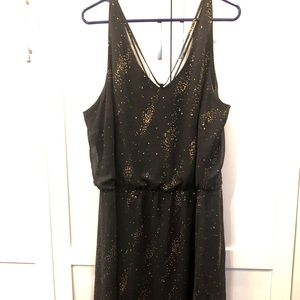 Black & Gold knee length dress 2x
